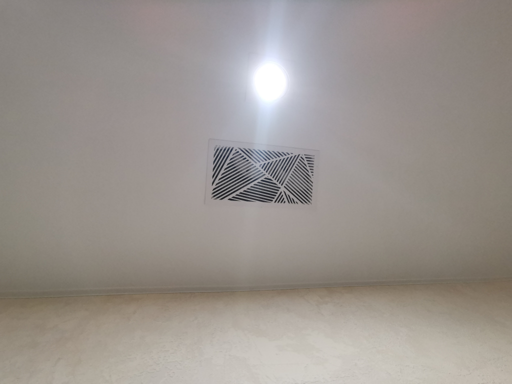 Магнитная решетка для натяжного потолка
