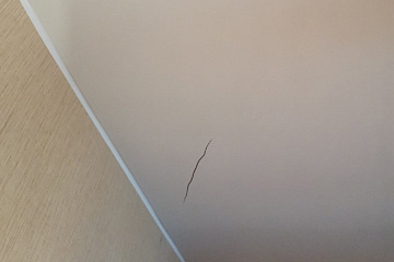 Ремонт натяжных потолков