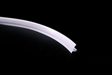 Декоративная лента: решение «плинтусной» проблемы