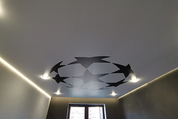 Натяжные потолки в детскую - да или нет?