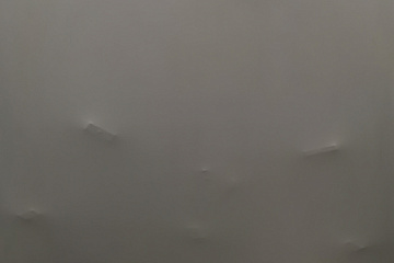 Почему втягивается натяжной потолок